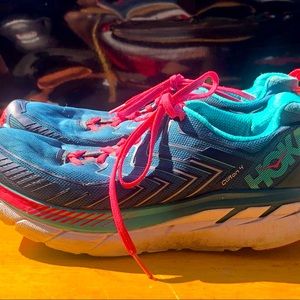 Hoka One One Women’s Clifton 4 Blue Coral Running Shoes 1016724 BCCM Size 9.5